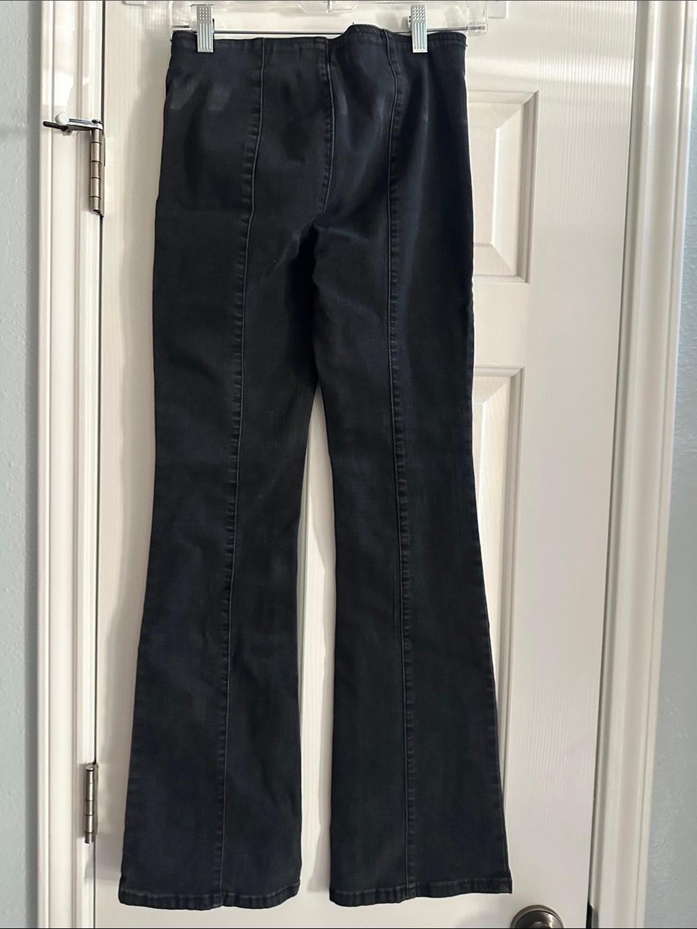 We The Free Black Flare Jeans Pull On Stretchy Women’s 26 Boho Western Festival - Picture 4 of 8